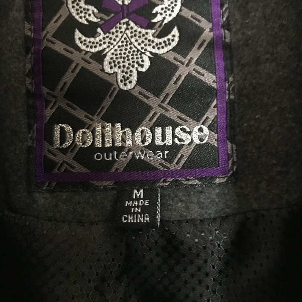 Jacket - Picture 3 of 4